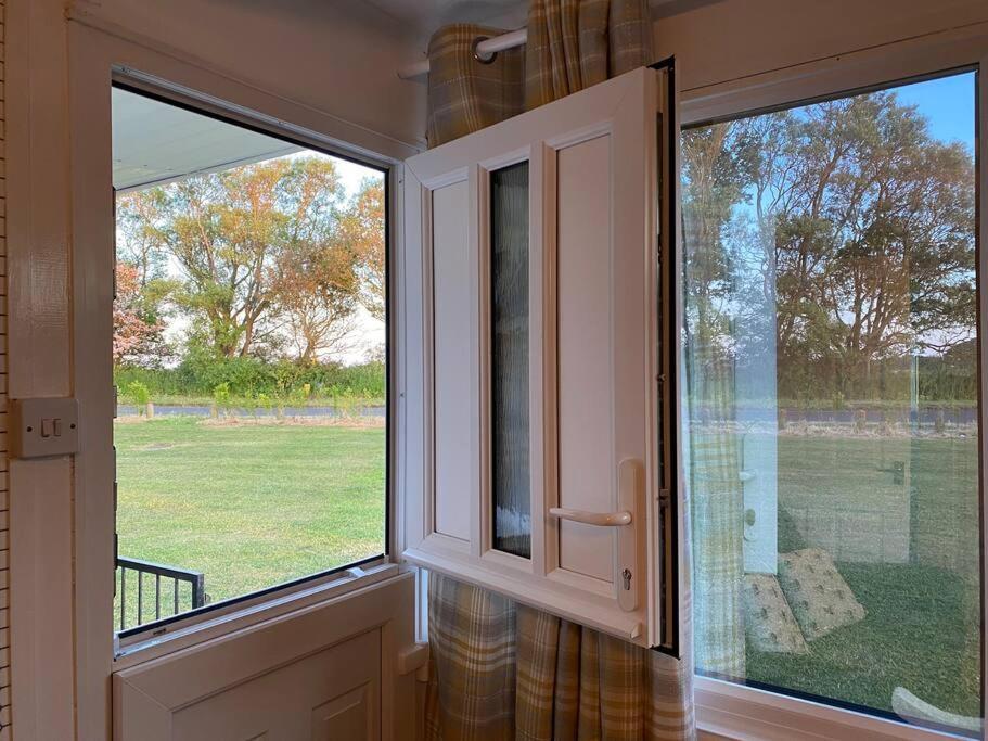 East Coast Chalets, Bee'S Knees @ California Sands Scratby Exteriör bild